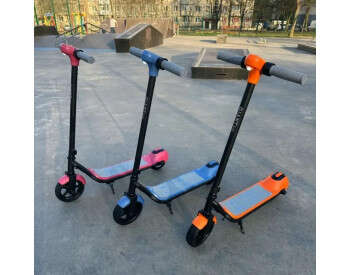 Дитячий електросамокат GIANT Kids ES1 LED Синій-8