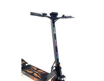 Полноприводный електросамокат Cruzzer Ranger (2×2000W 48V 24Ah)-3